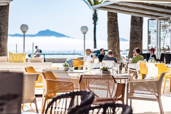 hotel cabot romantic adults only