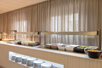 hotel cabot romantic adults only