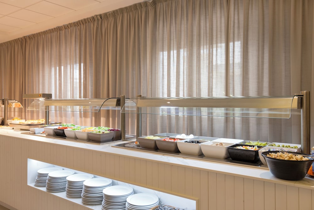 hotel cabot romantic adults only