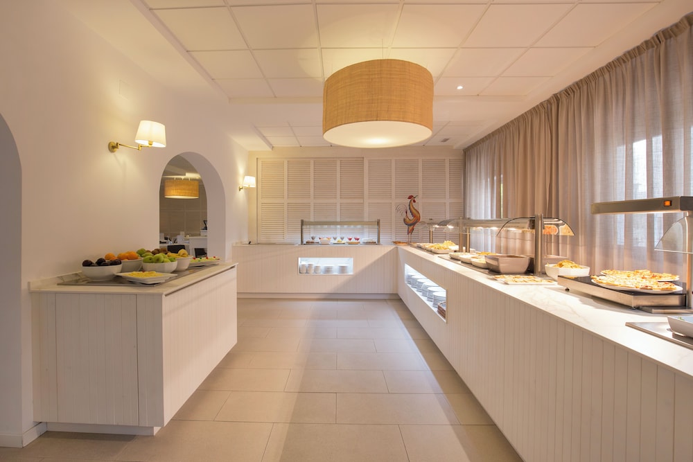 hotel cabot romantic adults only