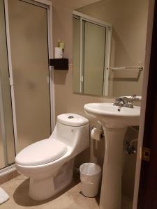 All Days Inn And Out,San Salvador>>Antiguo Cuscatlan,3 star