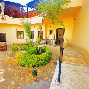 el nakhil hotel