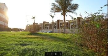 alhayat ain el sokhna