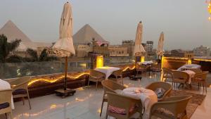 makadi pyramids view