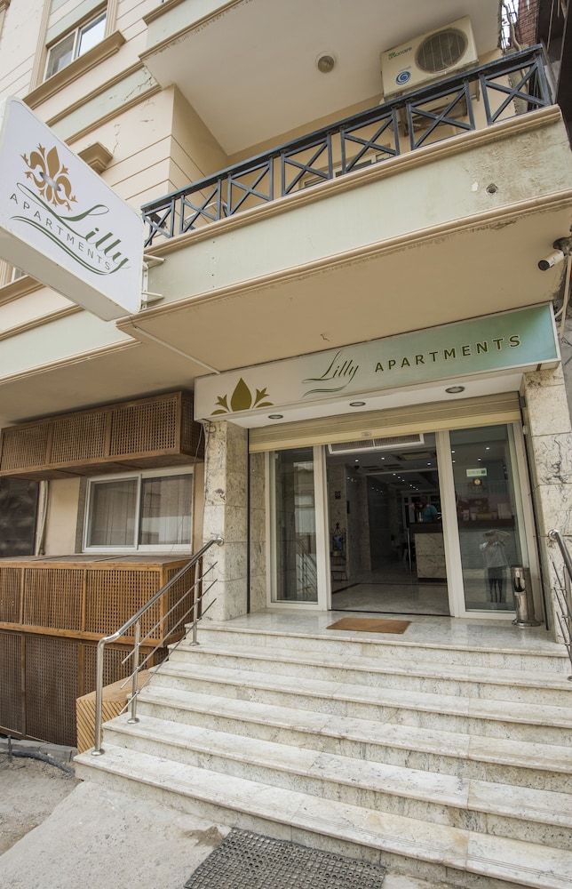 lilly apartments