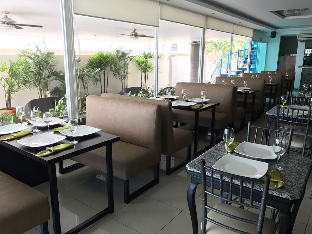 hotel mar azul