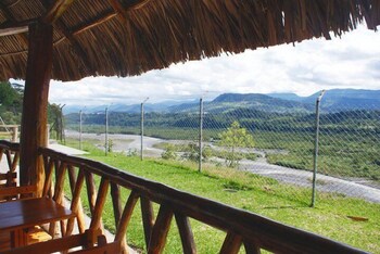Hosteria Farallon,Morona>>Macas,3 star