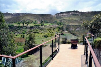 hosteria and spa surillal