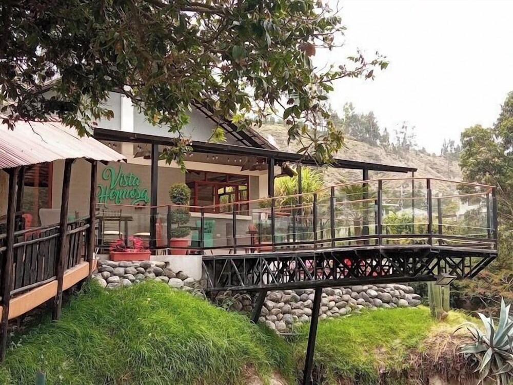 hosteria and spa surillal