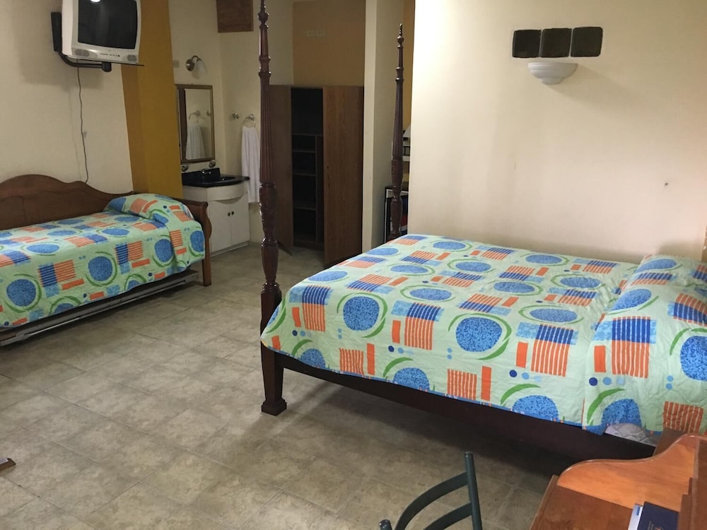 club hotel ida maria