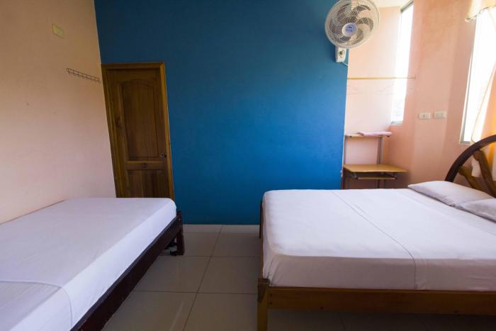 hostal alcazaba