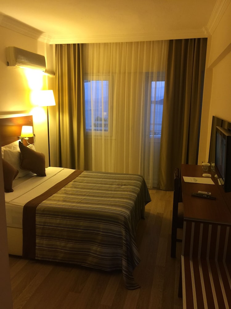 the best life hotel gumbet hill