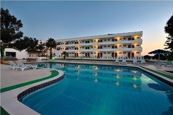 the best life hotel gumbet hill