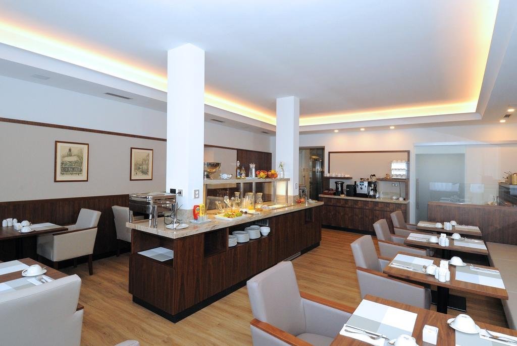 Hotel Kramer,Raciborz>>Opava,4 star