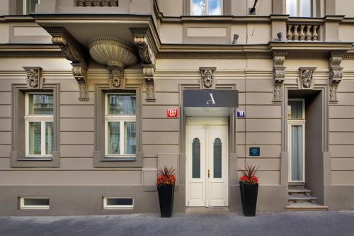 avenue legerova 19