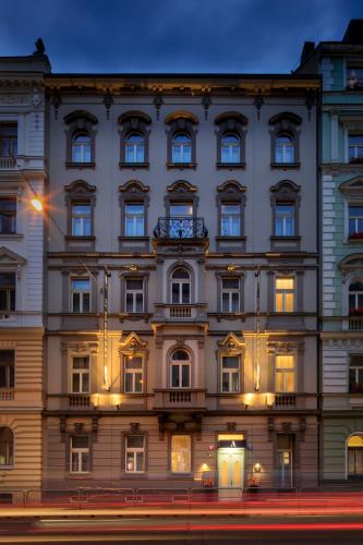avenue legerova 19