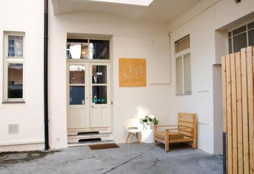 Chill Apartments,Vinohrady>>Prague,4 star