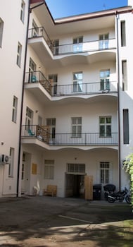 chill apartments