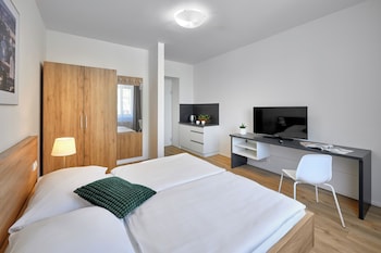 downtown suites belohorska