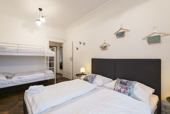 hybernska apartments