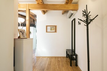 hybernska apartments