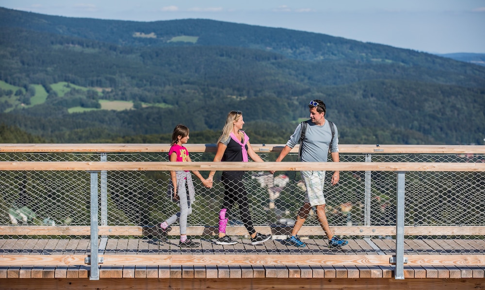 ski hotel svoboda nad upou