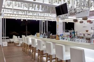 so white club resort