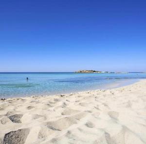so white club resort