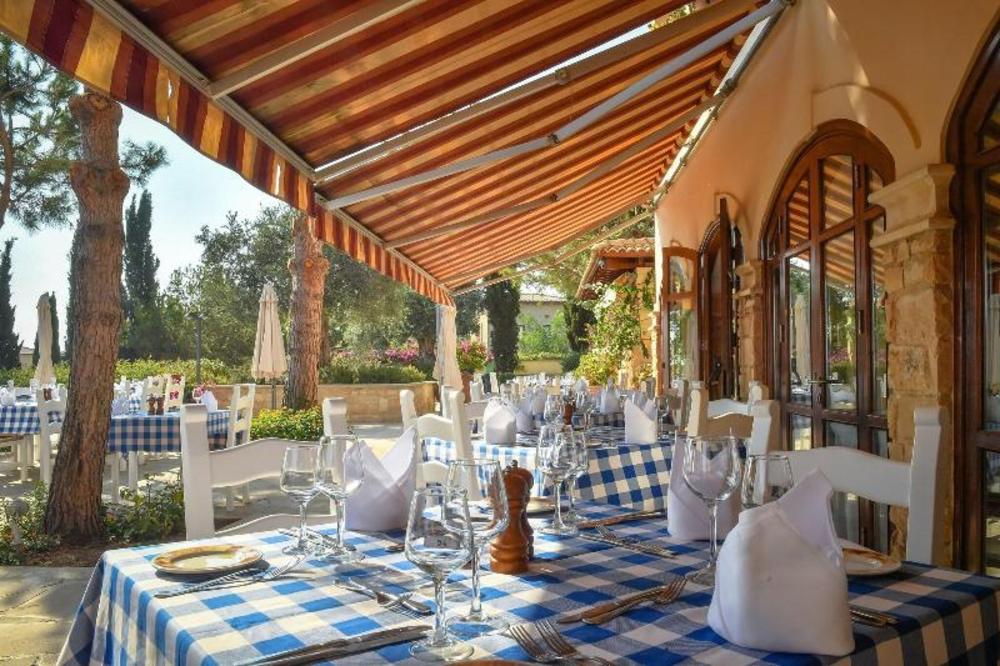 aphrodite hills resort