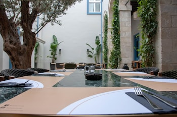 s paul hotel
