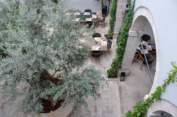 s paul hotel