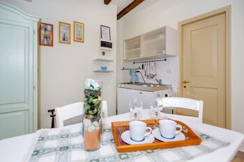 rooms sotto i volti adults only