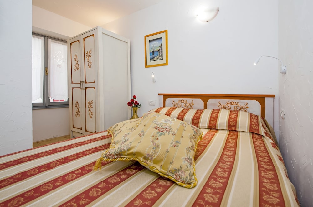 rooms sotto i volti adults only