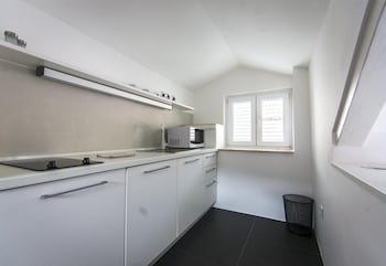 apartments and rooms lejletul