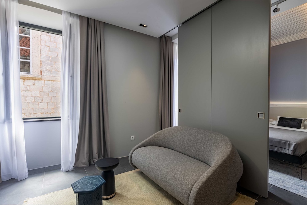 apartments and rooms lejletul