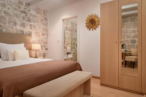 Lanterna Rooms,Split>>Hvar,4 star