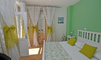 nirvana luxury rooms