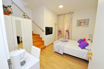 nirvana luxury rooms