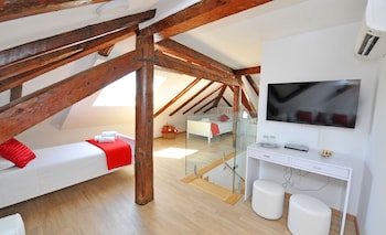 nirvana luxury rooms