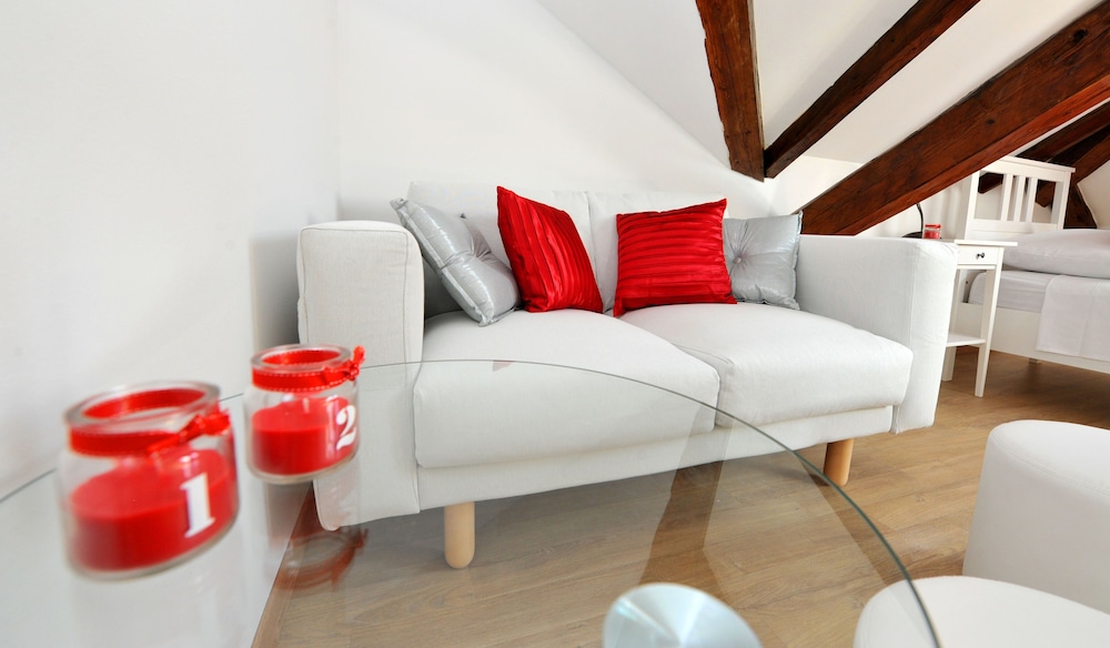 nirvana luxury rooms