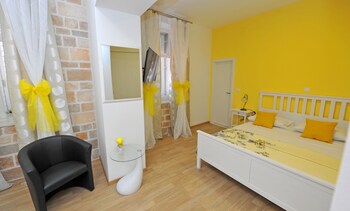 nirvana luxury rooms