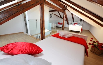 nirvana luxury rooms