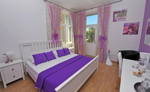 nirvana luxury rooms