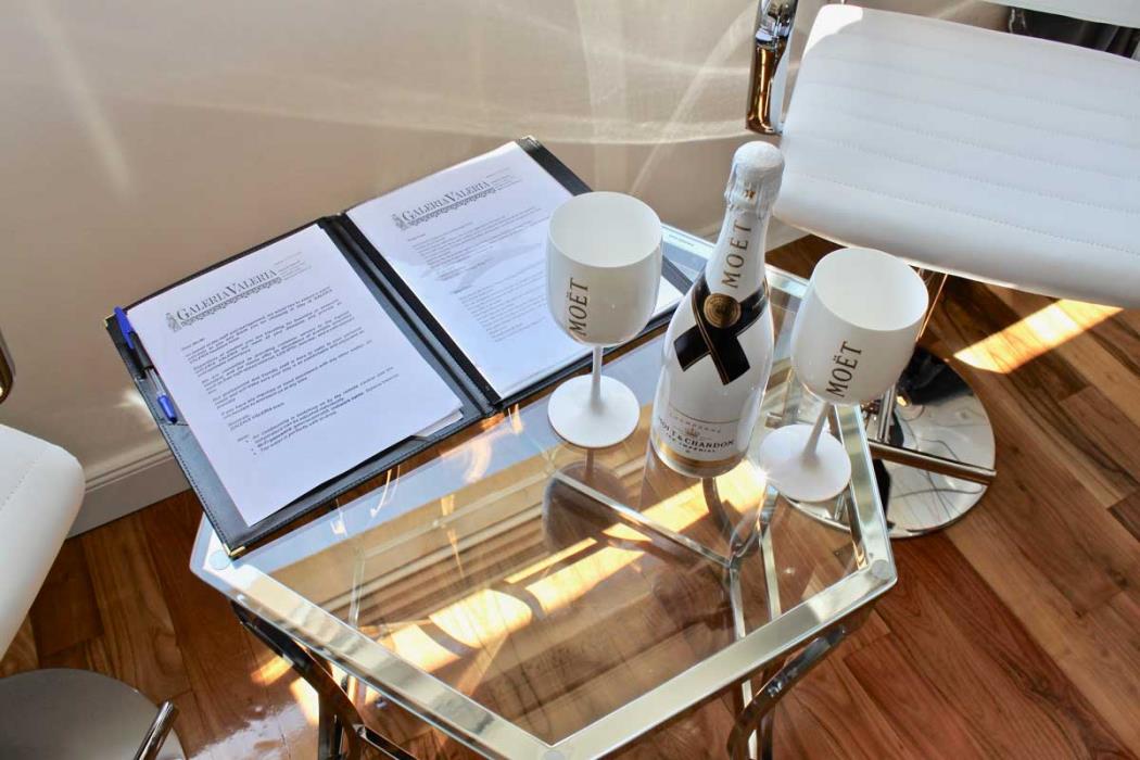 Galeria Valeria Seaside Downtown,Split>>Milna,4 star