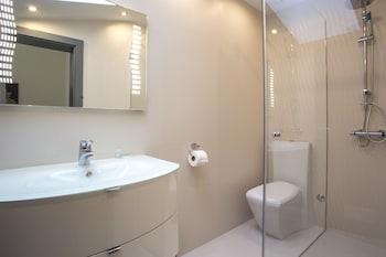 adrion aparthotel