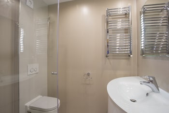 adrion aparthotel