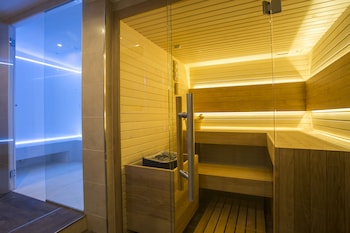 adrion aparthotel