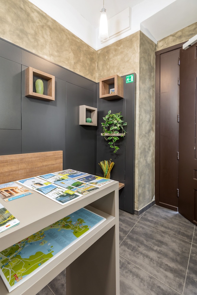 boutique suites joyce