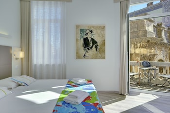 boutique suites joyce