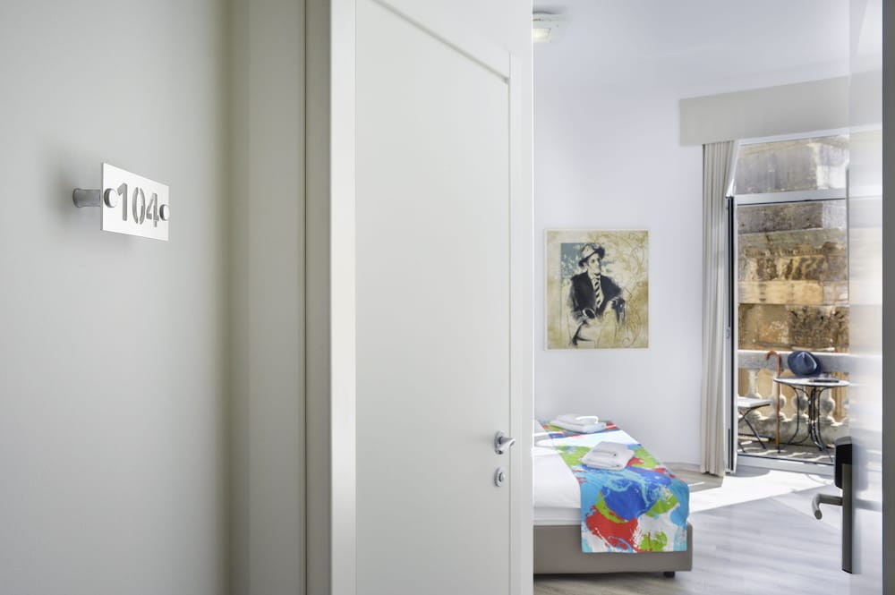boutique suites joyce